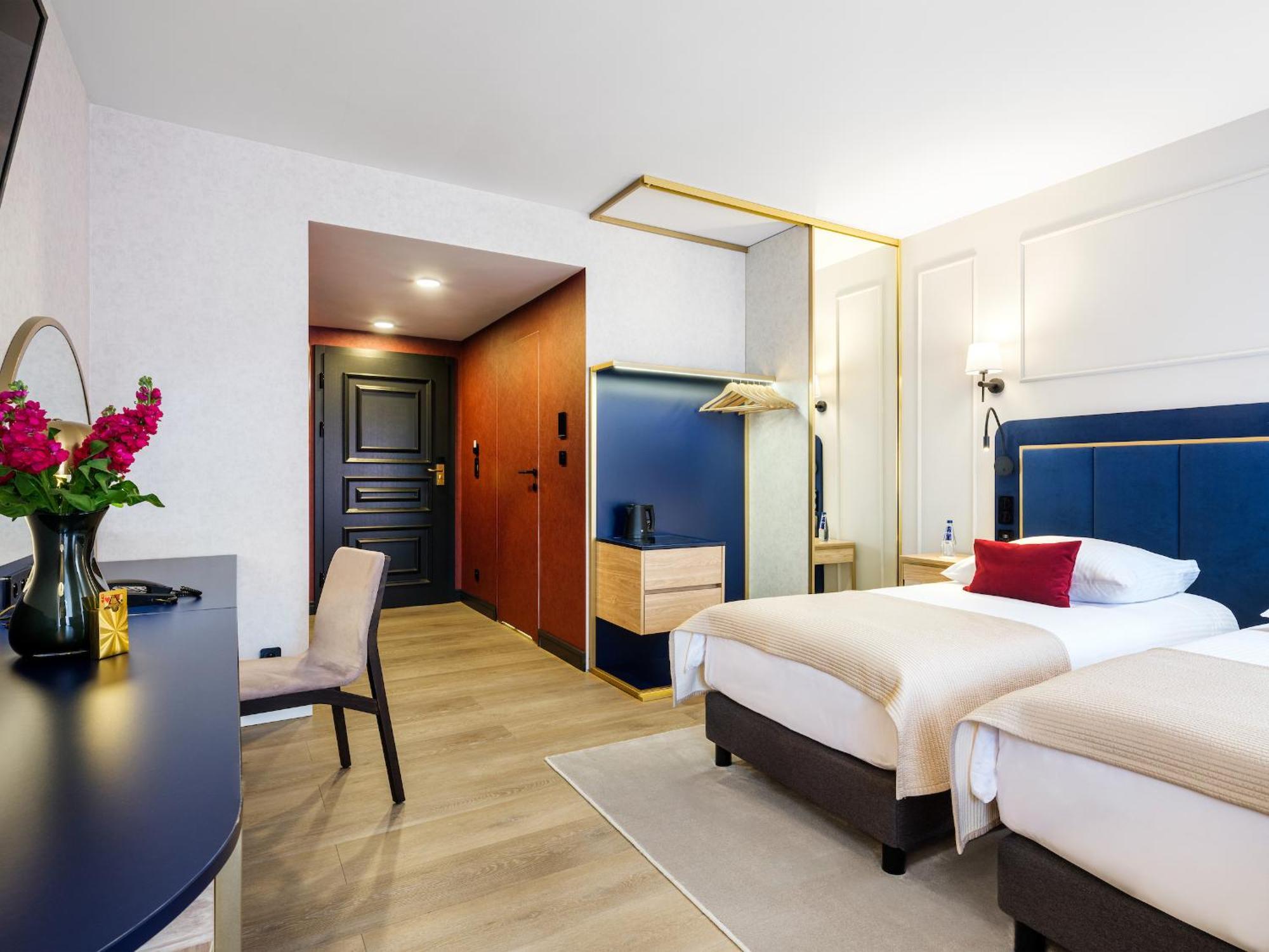 Hotel Golden Queen Krakow Exterior photo