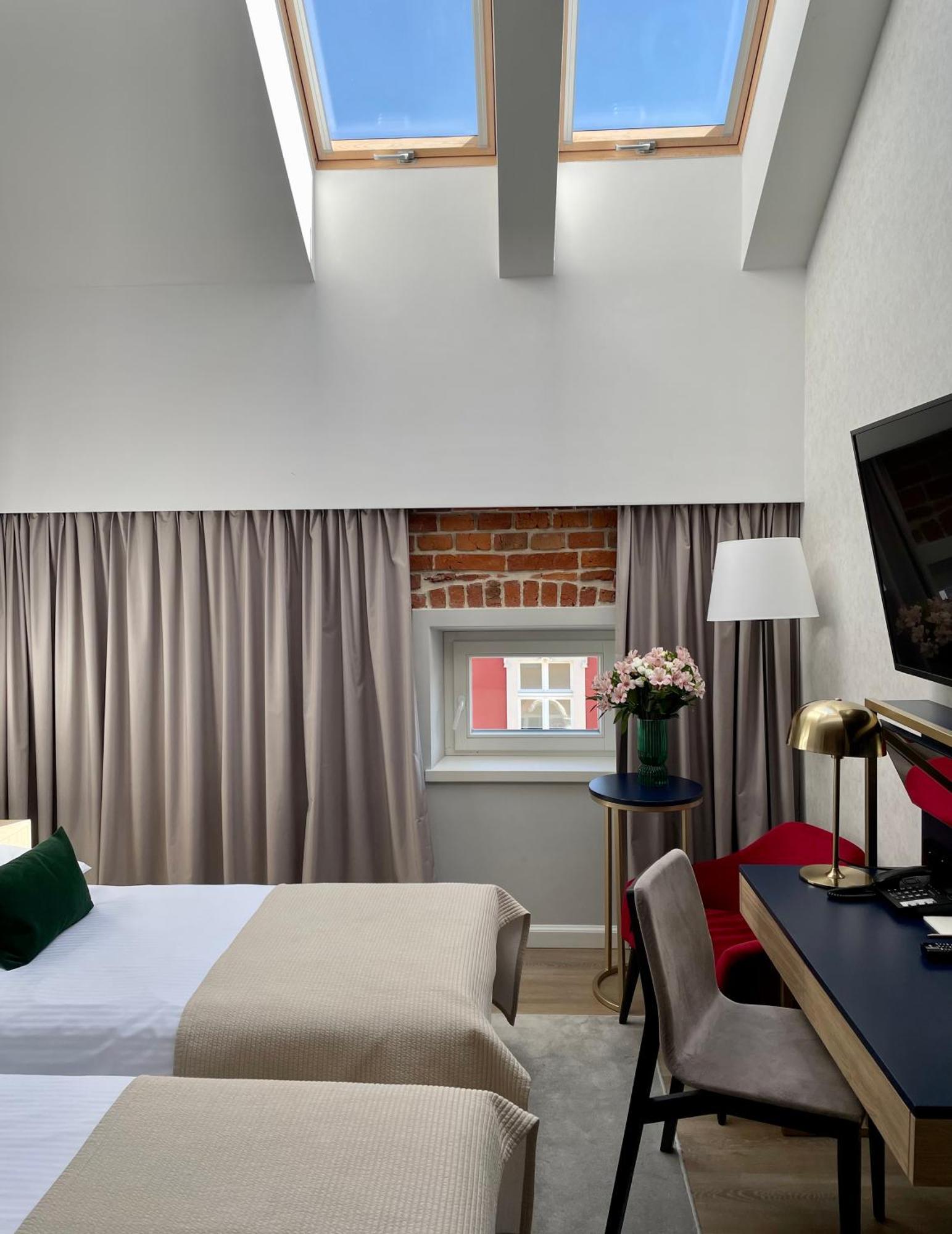 Hotel Golden Queen Krakow Exterior photo